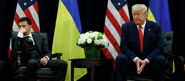 Встреча президентов США и Украины Дональда Трампа и Владимира Зеленского в Нью-Йорке. Архивное фото Встреча президентов США и Украины Дональда Трампа и Владимира Зеленского в Нью-Йорке. Архивное фото - Sputnik Кыргызстан