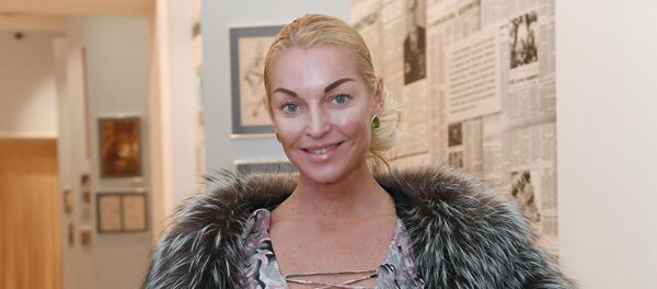 Открытие выставки Никаса Сафронова Иные миры - Sputnik Кыргызстан