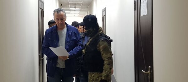 Фарид Ниязов в Первомайском районном суде, где рассматривается дело сторонников бывшего президента Алмазбека Атамбаева - Sputnik Кыргызстан