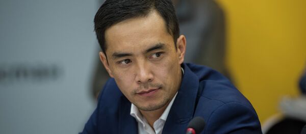 Главный специалист отдела государственно-частного партнерства Министерства экономики КР Омурбек Кенжебаев - Sputnik Кыргызстан
