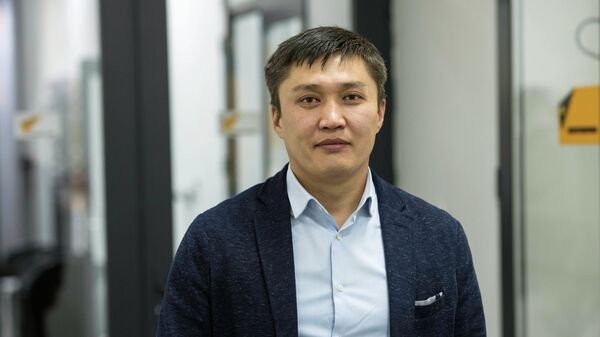 Инженер Программы финансирования устойчивой энергии KyrSEFF Салават Соронбаев - Sputnik Кыргызстан