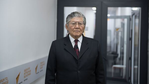 Чрезвычайный и Полномочный Посол КР, дипломат Жумакадыр Атабеков - Sputnik Кыргызстан