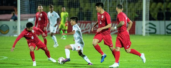 Футбольный матч Кыргызстан — Мьянма. Архивное фото - Sputnik Кыргызстан