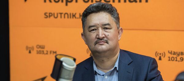 Лидер фракции Кыргызстан Алмазбек Баатырбеков - Sputnik Кыргызстан