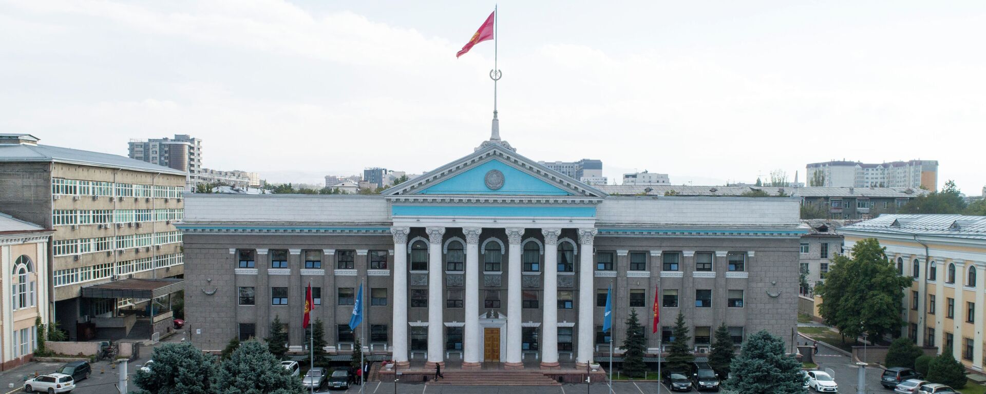 Здание мэрии Бишкека. Архивное фото - Sputnik Кыргызстан, 1920, 05.10.2021