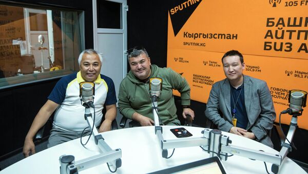 Прежние и нынешний шеф-редакторы информационного агентства и радио Sputnik Кыргызстан - Sputnik Кыргызстан