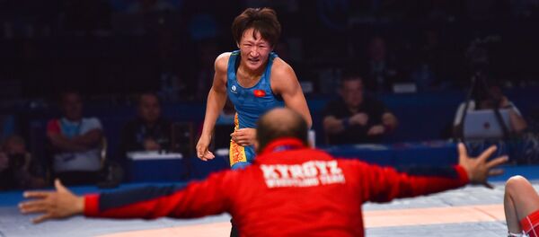 Чемпионат мира по спортивной борьбе в Нур-Султане. Финал по женской борьбе. 62 кг - Sputnik Кыргызстан