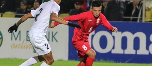 Кыргызстандык футболчу Гүлжигит Алыкулов. Архив - Sputnik Кыргызстан