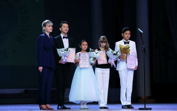 Конкурс прошел накануне, 17 октября, в Кыргызской национальной филармонии имени Т. Сатылганова. - Sputnik Кыргызстан