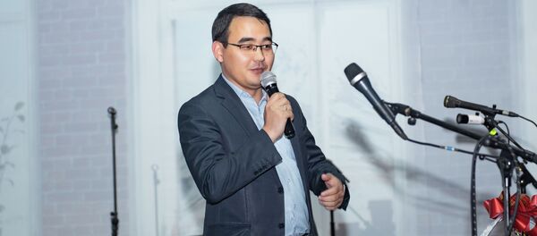 Өкмөттүн маалымат кызматынын мурунку жетекчиси Чыңгыз Эсенгулов. Архив - Sputnik Кыргызстан