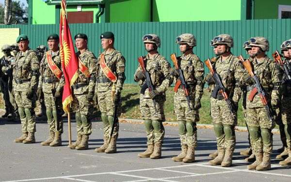 В них приняли участие около 2 тысяч военнослужащих. - Sputnik Кыргызстан