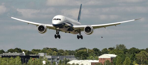 Пассажирский самолет Boeing 787-9 Пассажирский самолет Boeing 787-9 - Sputnik Кыргызстан