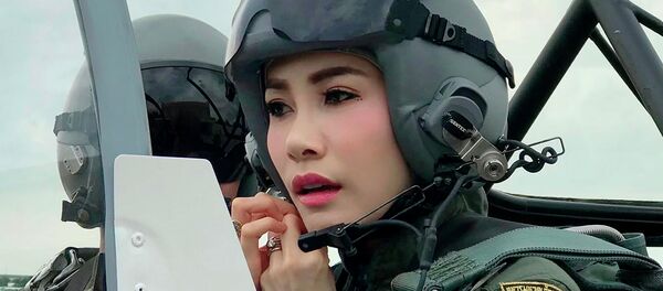 Королевский консорт Таиланда Сининат Вонгватчирапхакди. Архивное фото - Sputnik Кыргызстан