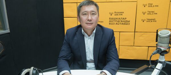 Унаа мамлекеттик мекемесинин өкүлү Урмат Асанкожоев - Sputnik Кыргызстан