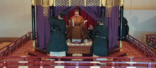 Жээнбеков принял участие в интронизации императора Японии — видео с церемонии - Sputnik Кыргызстан