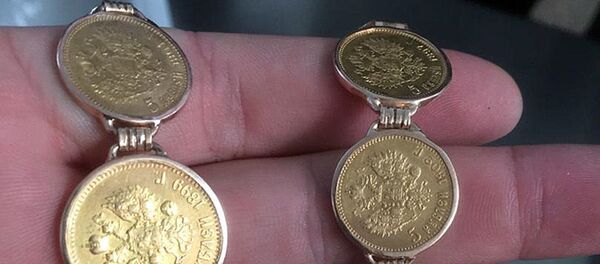 Попытка вывоза драгоценных изделий в аэропорту Манас - Sputnik Кыргызстан