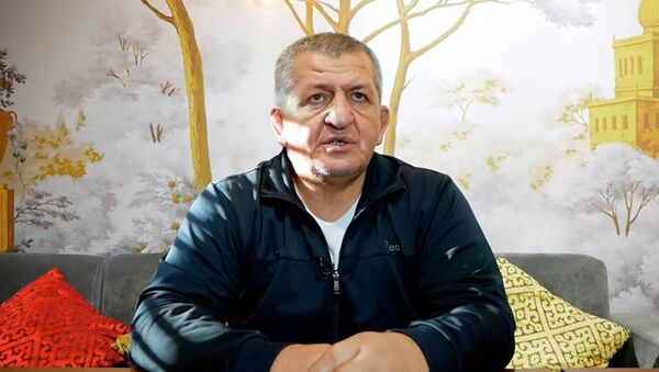 Хабиб канча беттештен кийин карьерасын токтоторун атасы айтып берди. Видео - Sputnik Кыргызстан