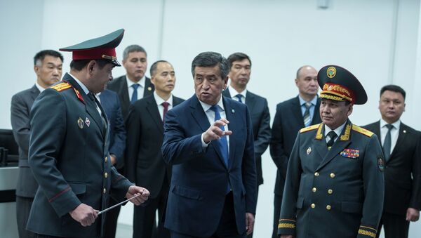 Презентация цифровизированного командного центра в Бишкеке президенту Сооронбаю Жээнбекову  - Sputnik Кыргызстан