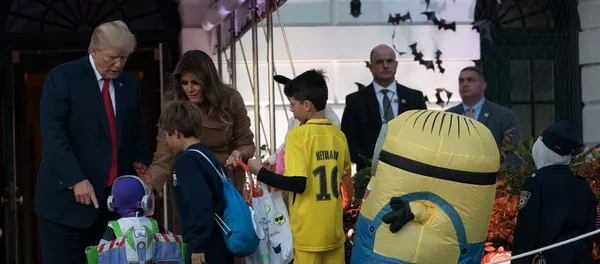 Празднование Хэллоуина в Белом доме в Вашингтоне - Sputnik Кыргызстан