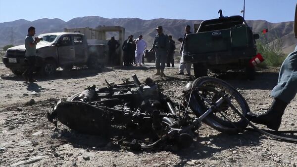 США увеличили количество авиаударов по территории Афганистана — видео - Sputnik Кыргызстан