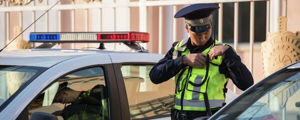 Сотрудник УПСМ. Архивное фото - Sputnik Кыргызстан