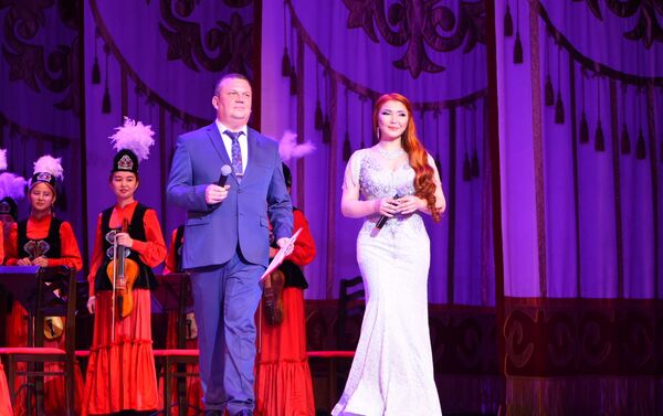 Концерт проводится в большом зале Национальной филармонии имени Токтогула Сатылганова. - Sputnik Кыргызстан