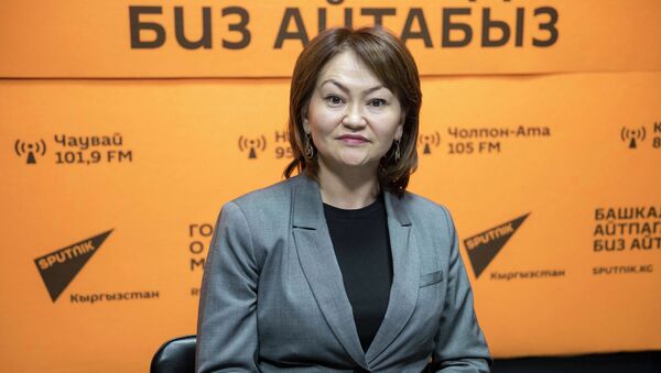 Директор общественного фонда Лига защитников прав ребенка Назгуль Турдубекова - Sputnik Кыргызстан