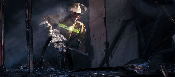 ӨКМ кызматкери иш учурунда. Архив - Sputnik Кыргызстан