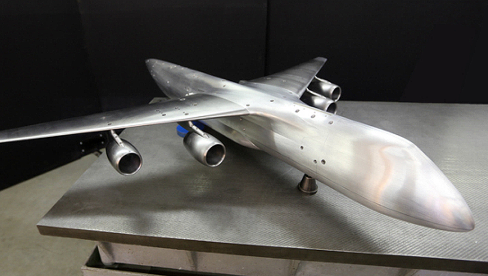 самолет слон. ил-106 самолет. ан 124 maximus air cargo. самолёт слон грузоподъёмность 200 тонн. самолет слон.