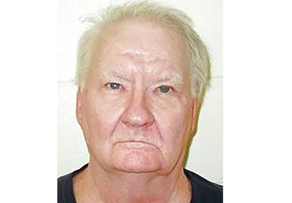 В США убийца утверждает, что ненадолго умер и отбыл пожизненный срок - Sputnik Кыргызстан