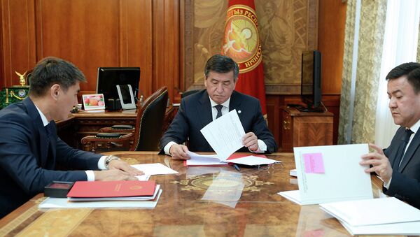 Президент Сооронбай Жээнбеков принял министра иностранных дел Чынгыза Айдарбекова - Sputnik Кыргызстан