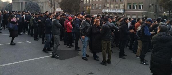 Футбольный матч между сборными Кыргызстана и Японии в Бишкеке Футбольный матч между сборными Кыргызстана и Японии в Бишкеке - Sputnik Кыргызстан