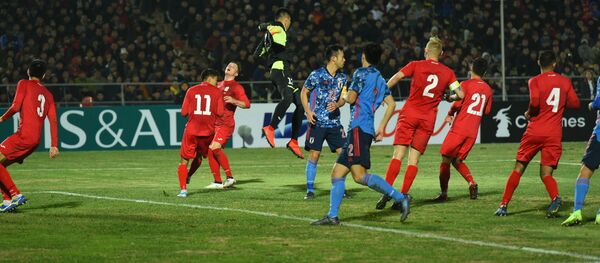 Футбольный матч между сборными Кыргызстана и Японии в Бишкеке - Sputnik Кыргызстан