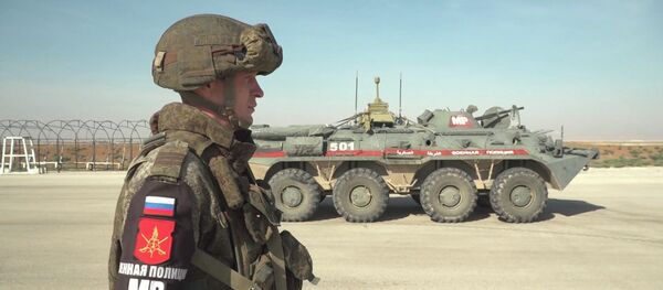 Россиялык аскерлер америкалыктар таштап кеткен Сириядагы аэродромго келди - Sputnik Кыргызстан