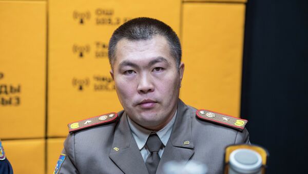 Өрт өчүрүү жана алдын алуу башкармалыгынын башчысынын орун басары Азиз Бейшекеев - Sputnik Кыргызстан