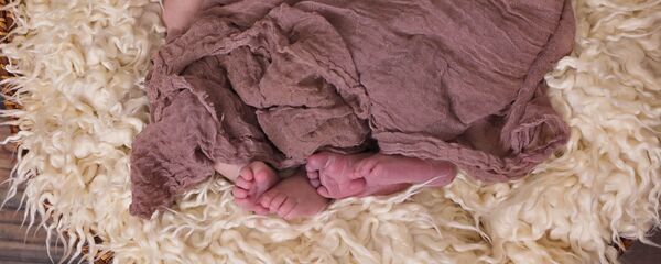 Новорожденные близнецы - Sputnik Кыргызстан