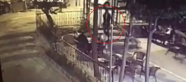 Момент убийства Айеркена Саимаити попал на видео — стреляли в упор - Sputnik Кыргызстан