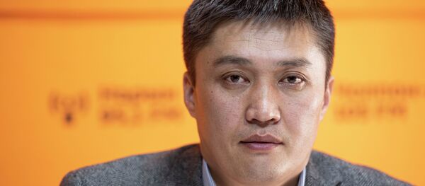 Инженер Программы финансирования устойчивой энергии KyrSEFF Салават Сооронбаев. Архивное фото - Sputnik Кыргызстан