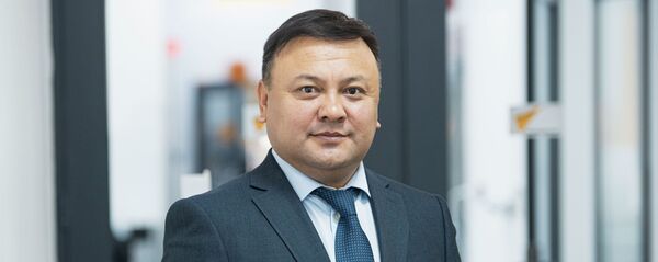 Депутат Жогорку Кенеша Таабалды Тиллаев Депутат Жогорку Кенеша Таабалды Тиллаев - Sputnik Кыргызстан