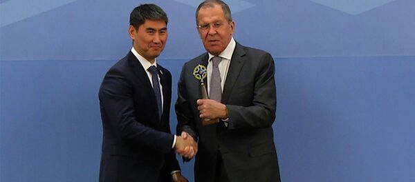 Кыргызстан частично передал России председательство в ОДКБ — видео - Sputnik Кыргызстан