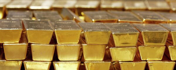 Золотые слитки. Архивное фото - Sputnik Кыргызстан