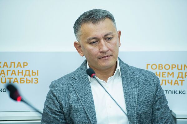 Депутат Жогорку Кенеша Исхак Пирматов - Sputnik Кыргызстан