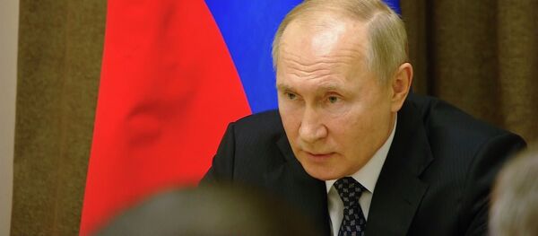 Путин: приближение НАТО к границам России угрожает безопасности страны. Видео - Sputnik Кыргызстан