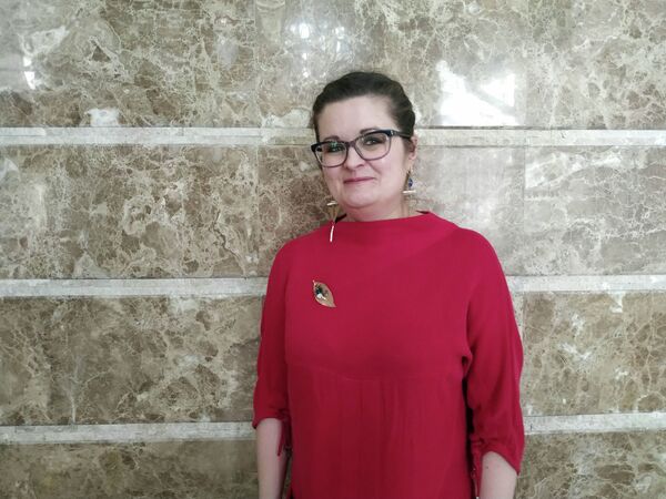 КР тигүүчүлөрү Россия рыногун багынтуу үчүн эмне кылышы керек? Жол-жобосу КР тигүүчүлөрү Россия рыногун багынтуу үчүн эмне кылышы керек? Жол-жобосу - Sputnik Кыргызстан