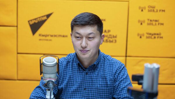 Хирург Абай Турдубаев на радиостудии Sputnik Кыргызстан - Sputnik Кыргызстан