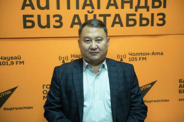 Айыгарын билбей өлмөкчү болуп... Өзгөчө операция жасаган нейрохирургдун маеги - Sputnik Кыргызстан