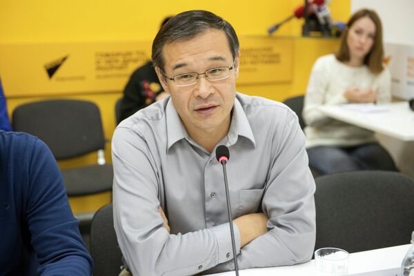 Особый акцент: плюсы и минусы сделок в юанях для Кыргызстана - Sputnik Кыргызстан