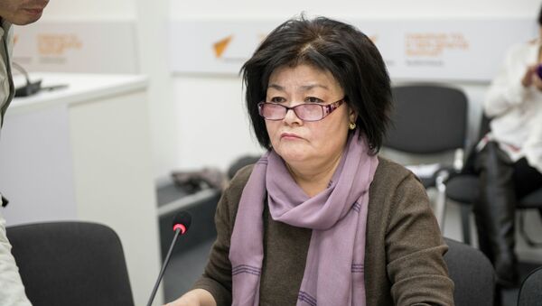 Назначена главой Управления образования Бишкека Эльмира Иманалиева. Архивное фото - Sputnik Кыргызстан