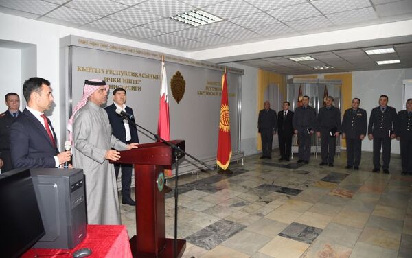 Посольство Катара подарило 49 компьютеров Министерству внутренних дел Кыргызстана - Sputnik Кыргызстан