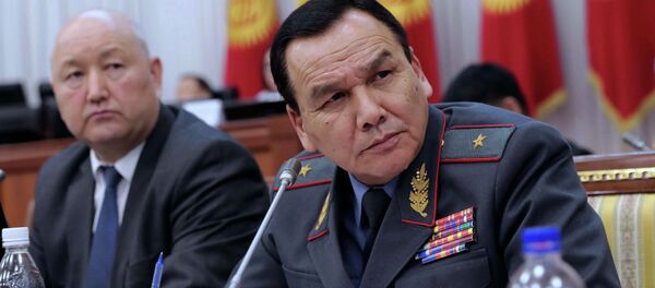 Министр внутренних дел КР Кашкар Джунушалиев на заседании Жогорку Кенеша. Архивное фото Министр внутренних дел КР Кашкар Джунушалиев на заседании Жогорку Кенеша. Архивное фото - Sputnik Кыргызстан